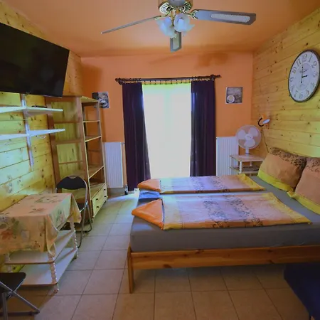 Habitación en casa particular Arpi-ria Ueduelohaz